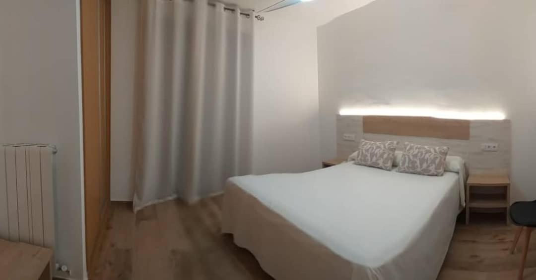 Apartamentos El Arenal 阿塞沃 外观 照片