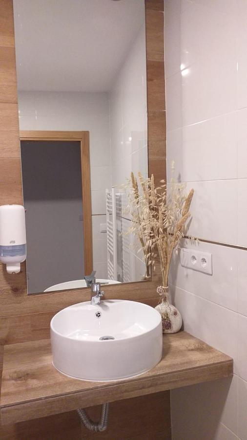 Apartamentos El Arenal 阿塞沃 外观 照片