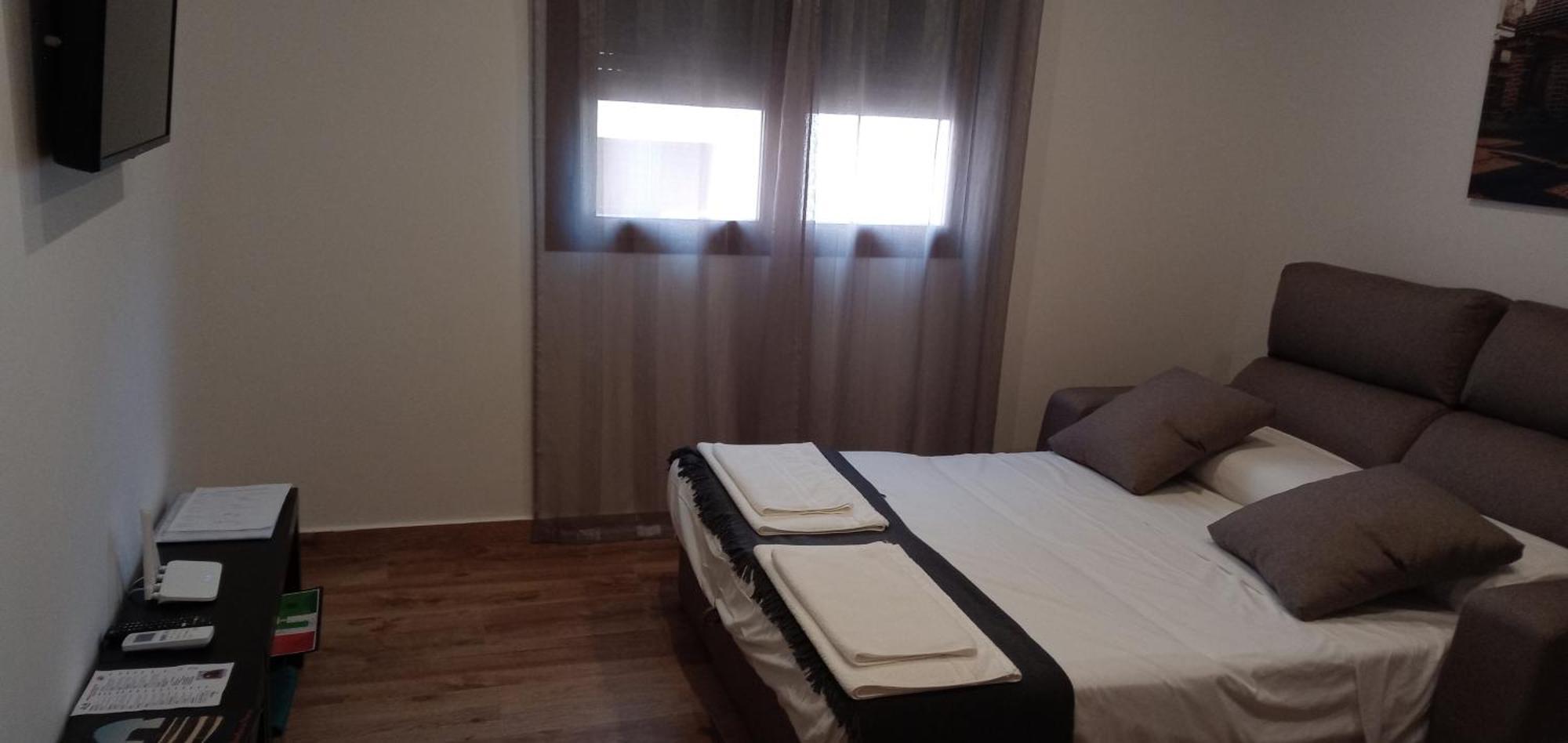 Apartamentos El Arenal 阿塞沃 客房 照片