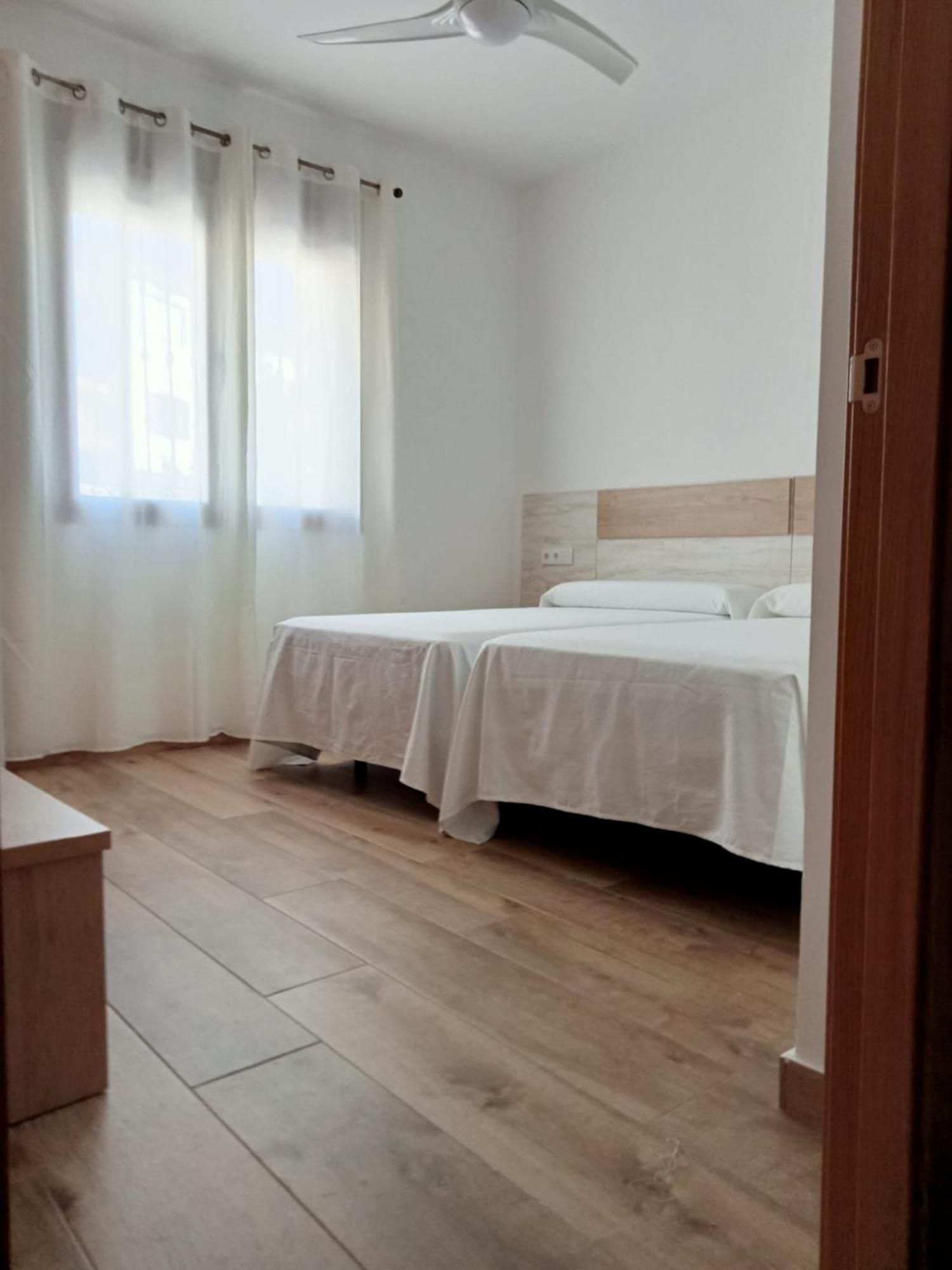 Apartamentos El Arenal 阿塞沃 客房 照片